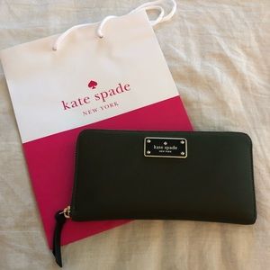 Kate Spade Wilson Road Neda wallet